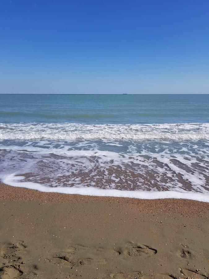 Xenia Apartament Constanta Luaran gambar